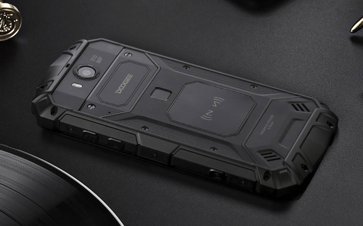 Doogee s110. Смартфон Doogee s60. Dodge s60 Lite. Смартфон доджи с60 противоударный. Смартфон Додж с 60.