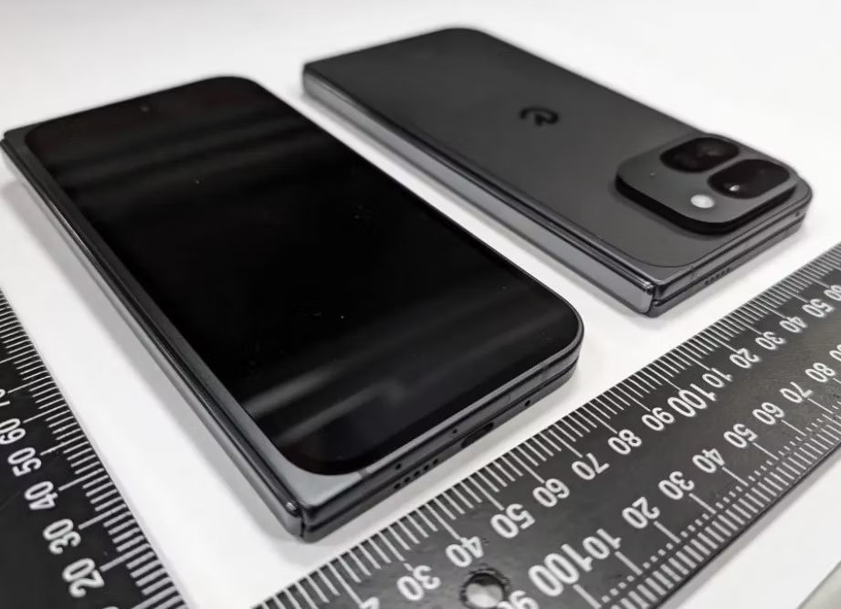 składany smartfon Google Pixel 9 Pro Fold zdjęcia na żywo